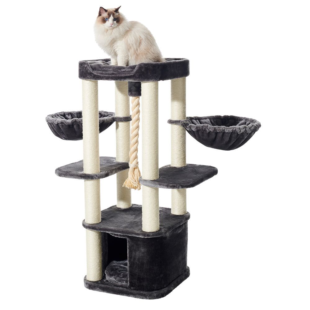 Mugla Kratzbaum in Schwarz und Beige mit mehreren Ebenen, Sisal-Stämmen und einer Katze auf der obersten Plattform.