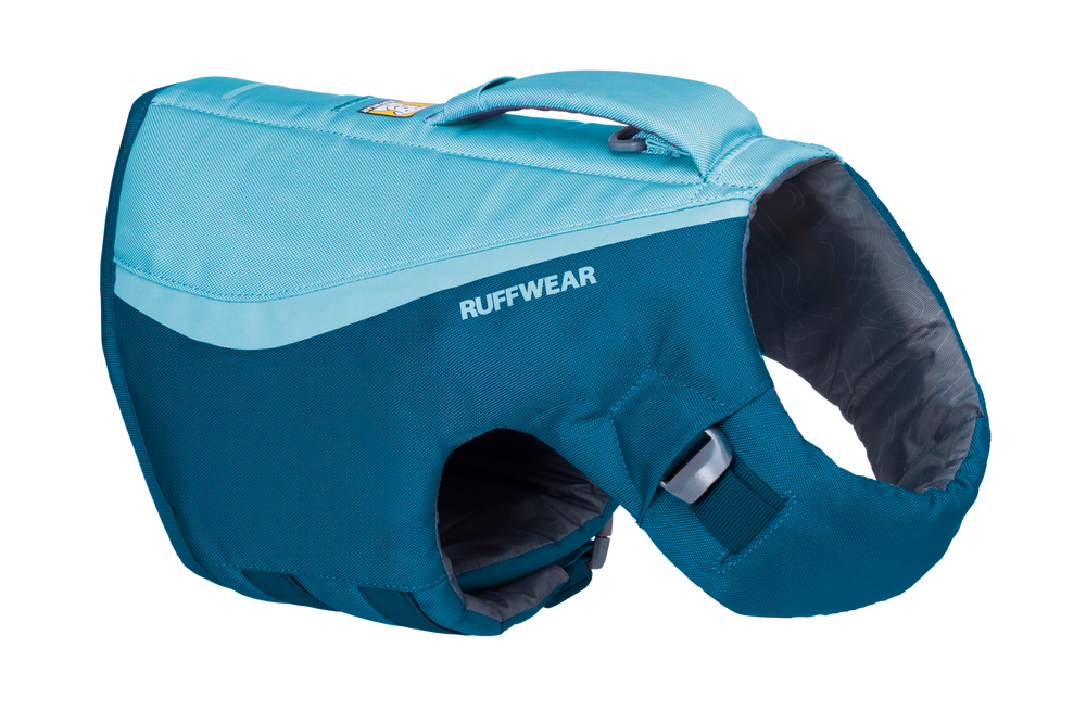 Aquafarbene Hundeschwimmweste von Ruffwear mit robustem Material, gepolstertem Innenbereich und praktischem Griff.