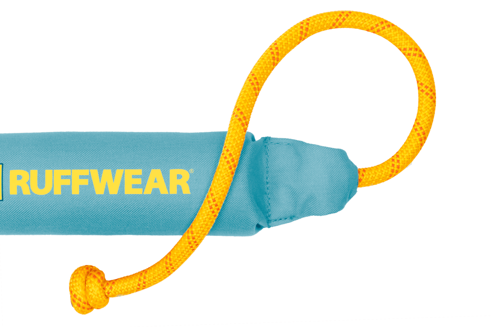 Turquoise Hundehalsband von Ruffwear mit gelbem geflochtenem Ring und weißem Logo. Ideal für aktive Hunde.