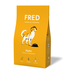 ALT-Tag für das Bild: Gelbe Verpackung von FRED Premium Trockenfutter Huhn mit stilisiertem Hund und Hinweis auf getreidefrei