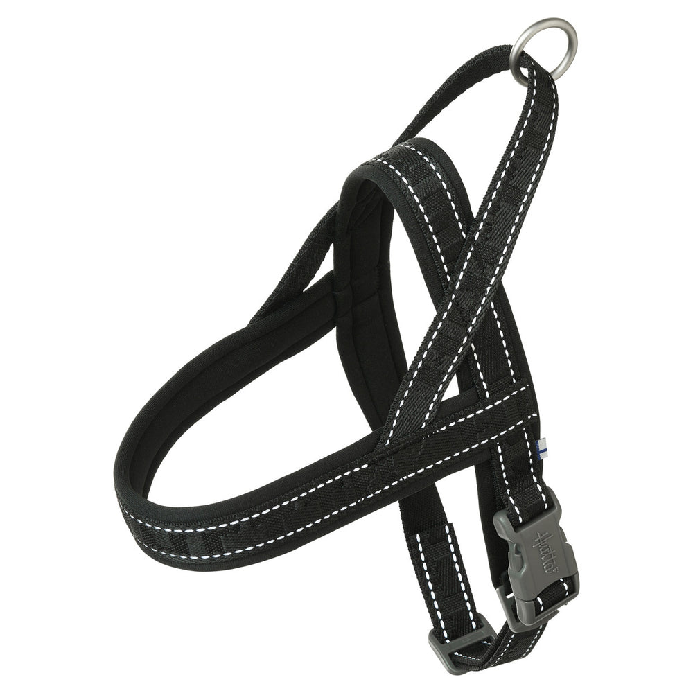 Schwarzes Hundegeschirr Casual Harness ECO mit weißen Nähten, verstellbaren Gurten, Klickverschluss und Metallring für Leine.