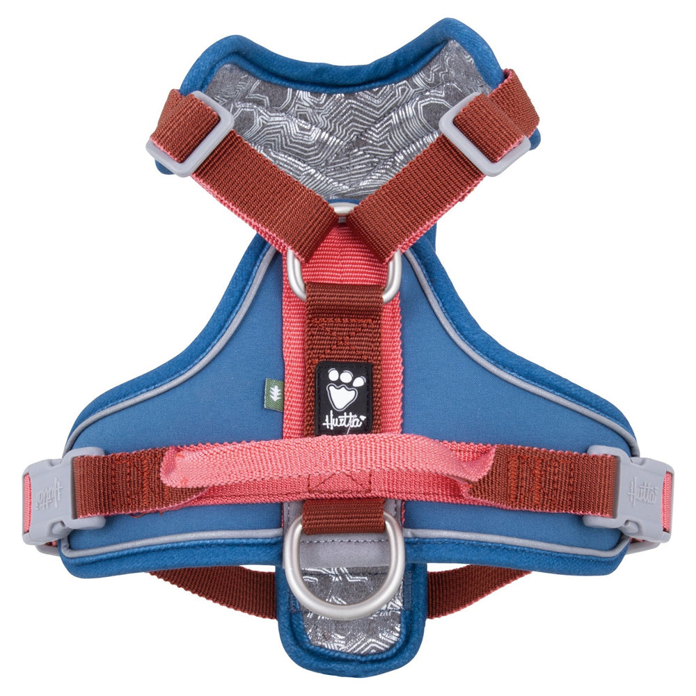 Blau-rotes Hundegeschirr Weekend Warrior mit verstellbaren Riemen, robustem D-Ring und Pfoten-Logo. Perfekt für Hundeabenteuer.