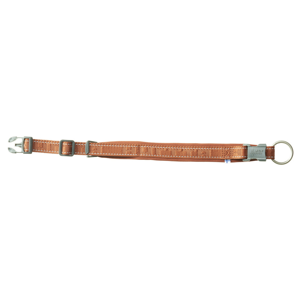 Braunes Hundehalsband, verstellbar, mit Schnalle und Metallring, umweltfreundlich, schlichtes Design, ideal zum Anleinen.