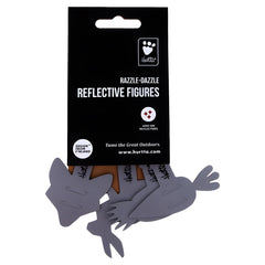 Verpackung der Razzle-Dazzle reflektierenden Figuren von Hurtta in Tierform als zusätzliche Reflektoren für mehr Sichtbarkeit.