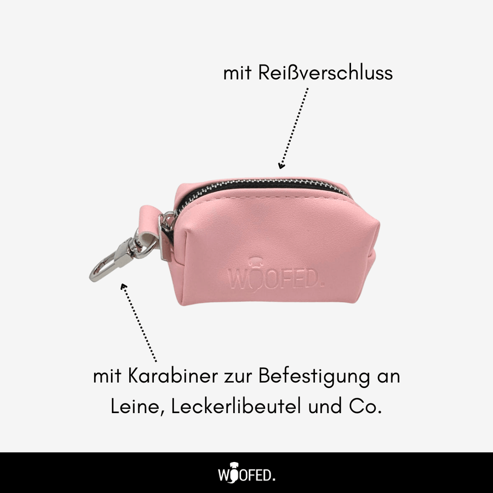 Kotbeutelspender Lady Rose in Rosa mit Reißverschluss und Karabiner zur praktischen Befestigung an Leine oder Tasche.