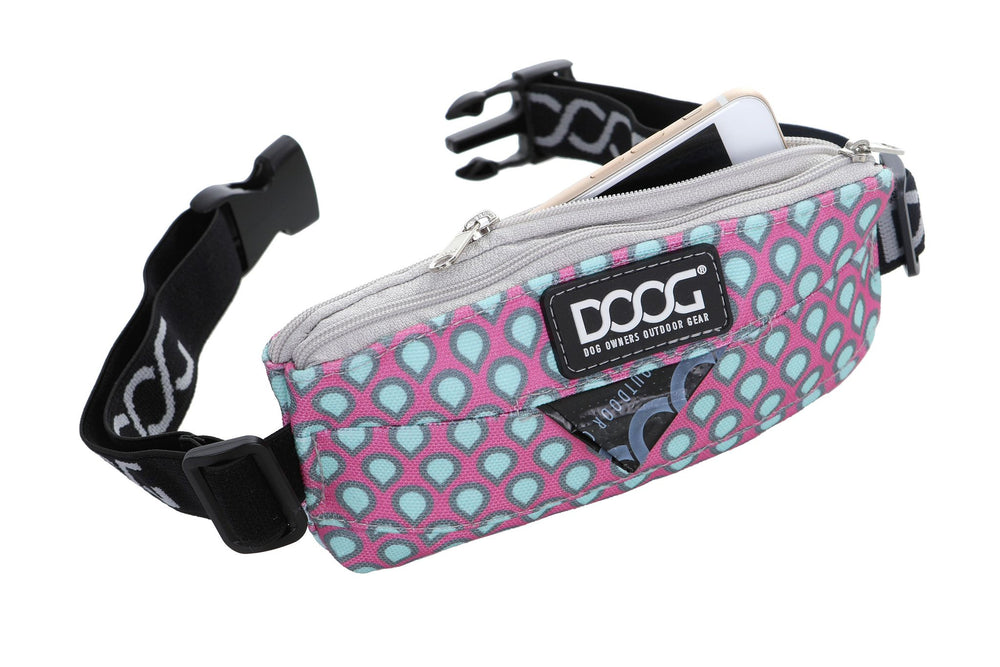 Bunte DOOG Mini Gürteltasche mit Wassertropfen-Muster, verstellbarer Schnalle und Reißverschluss für praktischen Einsatz.