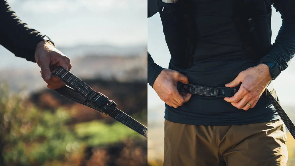 Eine Person legt eine verstellbare Ridgeline™ Hundeleine an, hält sie in der Hand und umwickelt sie.