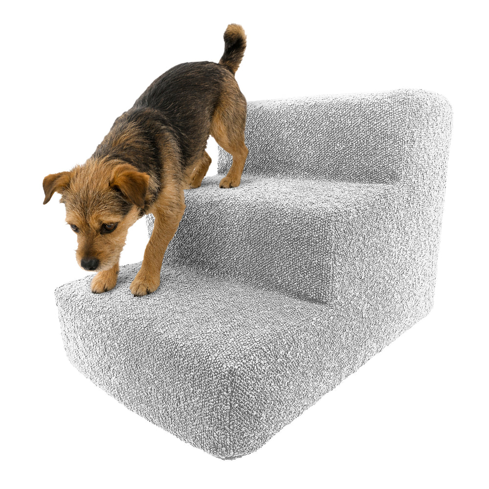 Dreistufige graue Hundetreppe aus Bouclé für kleine Hunde, stabil und komfortabel.
