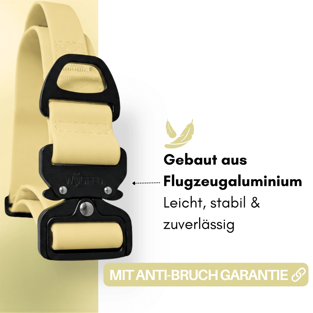 Verstellbares WOOFLEX® Halsband mit stabilem Gurtschloss aus Aluminium und gelbem Riemen für Hunde, leicht und zuverlässig.