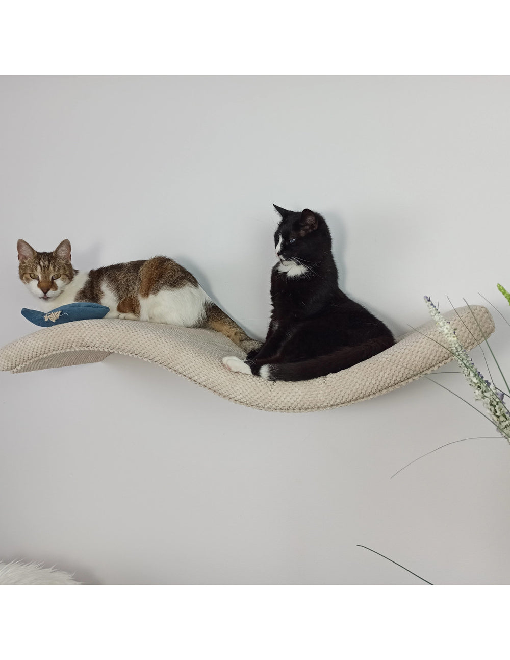 Cat Shelf – Playful Curve 95 cm Rechts | catsatelier-image-550