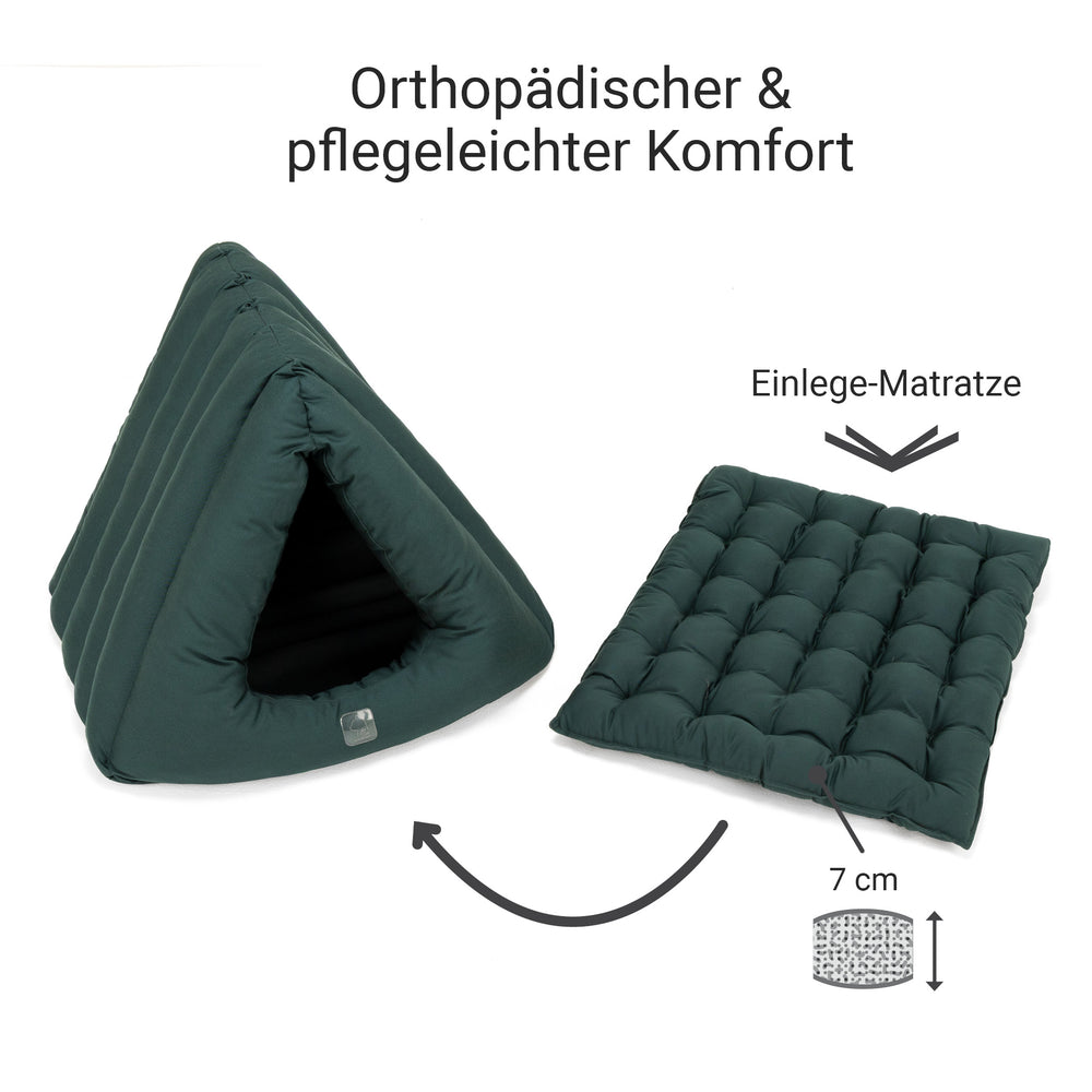 Dreieckige Katzenhöhle Deluxe in grün mit abnehmbarer, gepolsterter Matratze, orthopädisch und pflegeleicht.