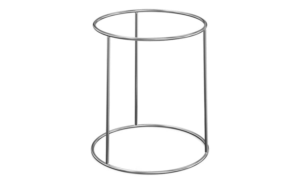 Minimalistischer Edelstahlständer für Hundenapf mit offenem Design und stabiler Konstruktion.