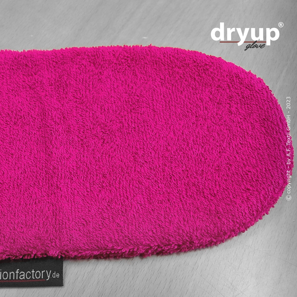 Pinkfarbener Reinigungshandschuh aus flauschigem, zotteligem Material, ideal für hohe Saugfähigkeit und effektive Reinigung.