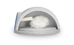 Ofen mit grauer Oberfläche und fluffigem, dampfendem Inhalt in runder Form. Ideal für Kochvorgänge.