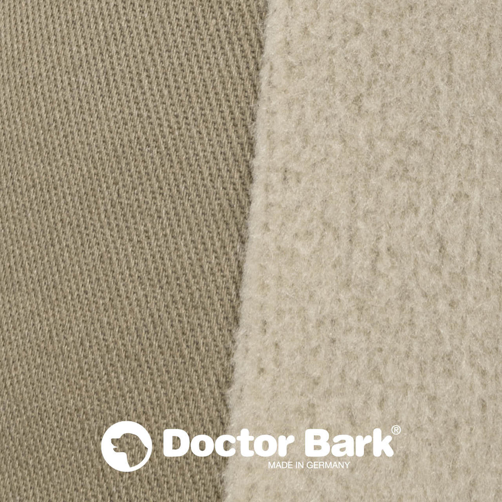 Beige-olivfarbenes Gewebe und creamfarbenes, strukturiertes Material für das Doctor Bark Hundebett.