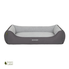 Rechteckiges Hundebett von Doctor Bark, grau mit erhöhten Seiten für zusätzlichen Komfort und schlichtem Design.
