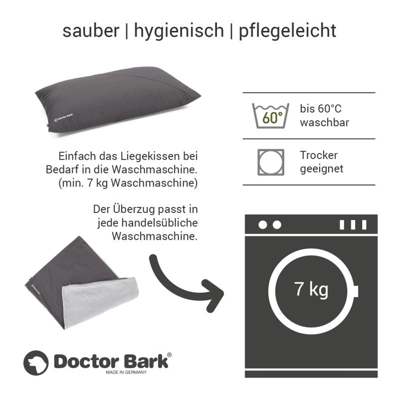 "Country Kissen mit waschbarem Überzug von Doctor Bark, 60 °C waschbar und trocknergeeignet für optimalen Komfort."