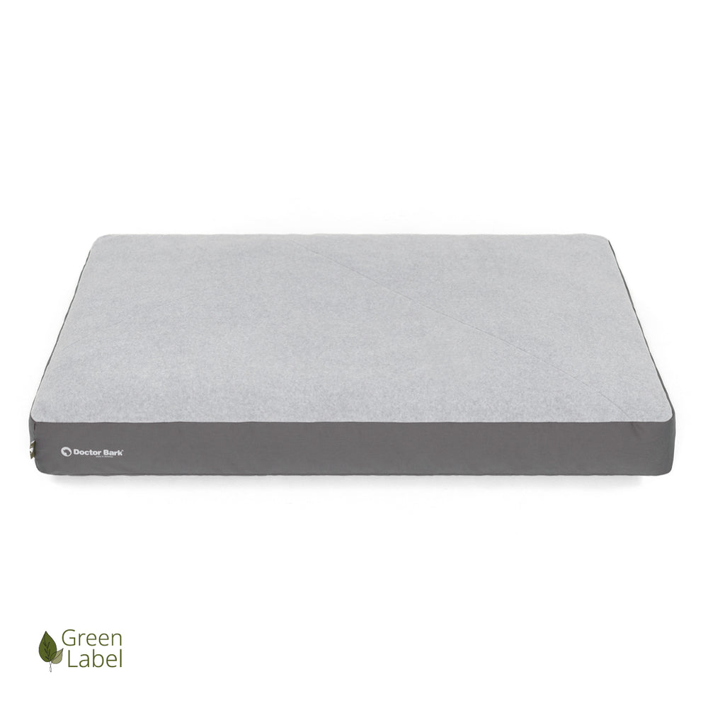 Graues Lounge-Kissen von Doctor Bark mit abnehmbarer Hülle auf weißem Hintergrund, modernes Design.