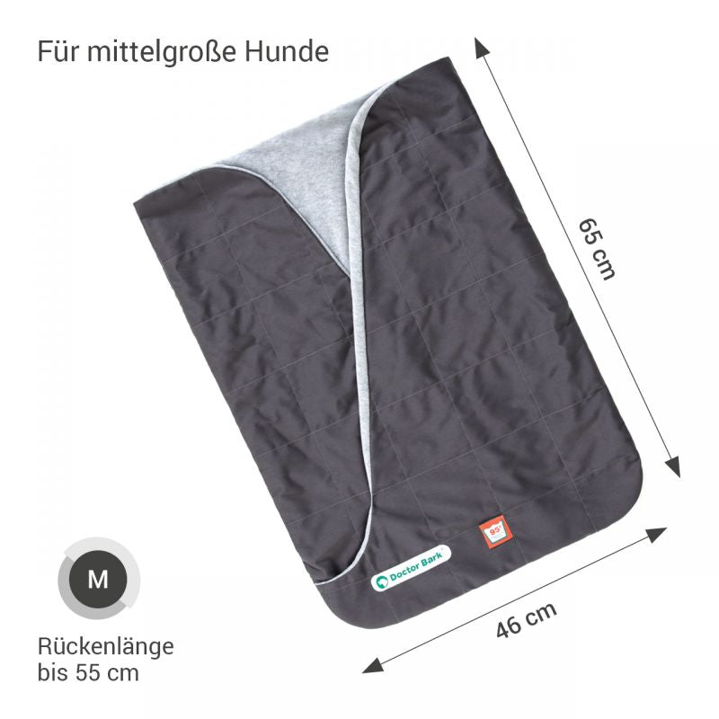 Grauer Hundeschlafsack für mittelgroße Hunde, komfortabel und stylisch, ideal für erholsame Schlafplätze.