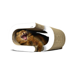 Katzenhöhle LA VAGUE: stilvolle, geschwungene Kratzfläche mit entspanntem Stubentiger, ideal für große Katzen.