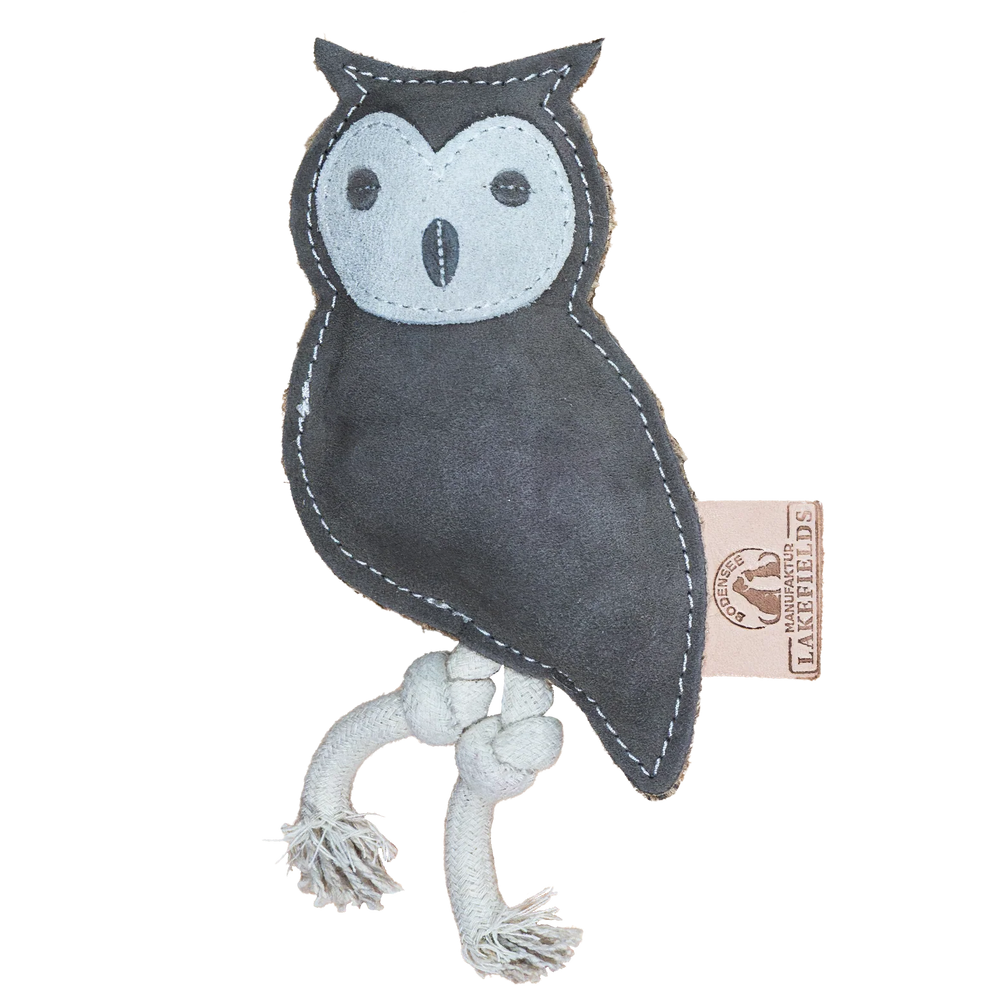 Graues Eulen-Spielzeug aus Wildleder mit weißem Gesicht und weißen Knoten aus Schnur für Hunde und Katzen.