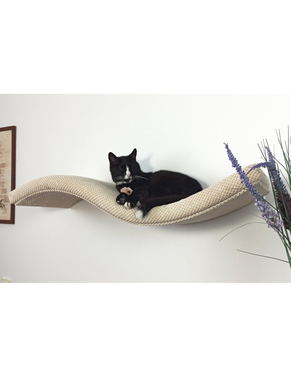 Metal Base Cat Wall Shelf WAVE | catsatelier-image-390
