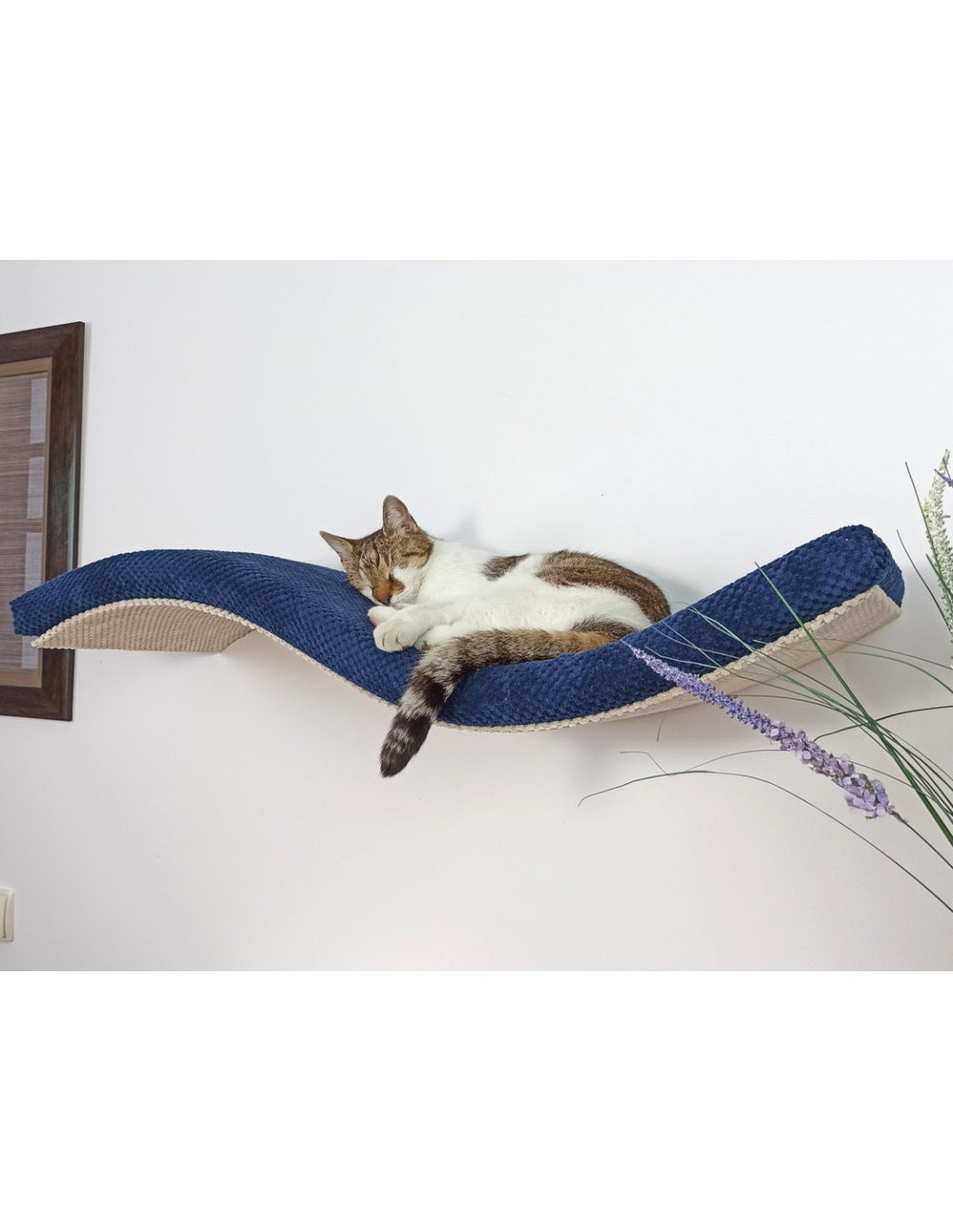 Metal Base Cat Wall Shelf WAVE | catsatelier-image-386