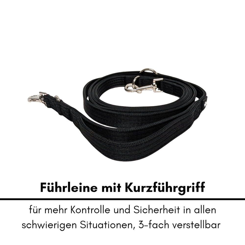Schwarze Nylon Classic Führleine mit Kurzführgriff, 3-fach verstellbar für optimale Kontrolle und Sicherheit.