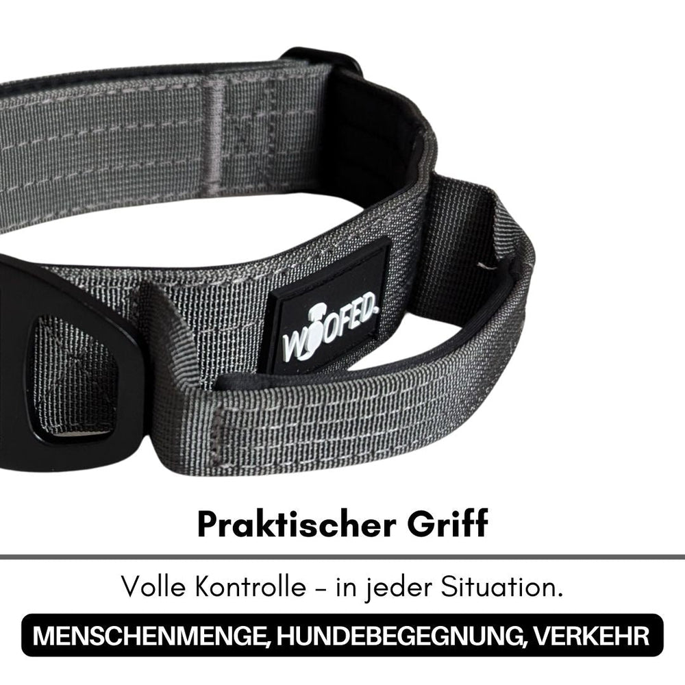 Ultraleichtes Nylon Tactical Halsband für Hunde mit stabilem Griff und praktischer Kontrolle in verschiedenen Situationen.