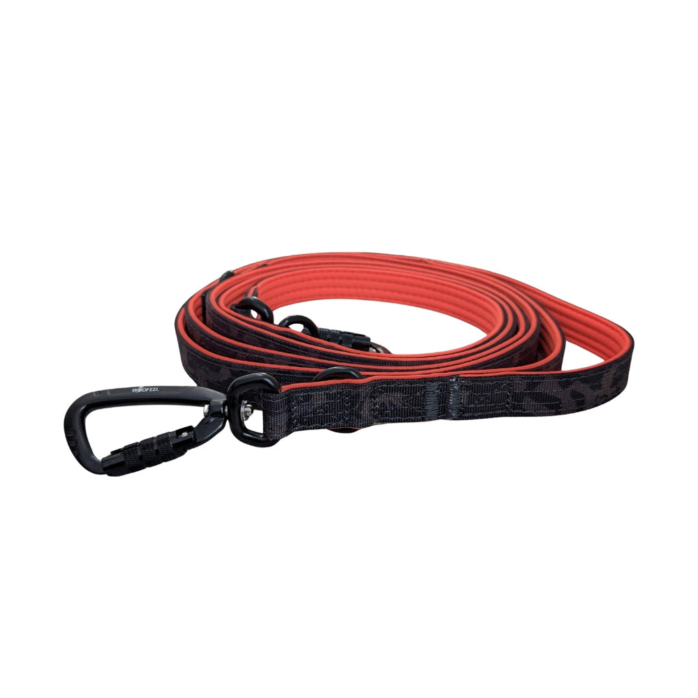 Nylon Pro Führleine in Orange und Schwarz, strapazierfähig mit Karabinerhaken für Hunde.