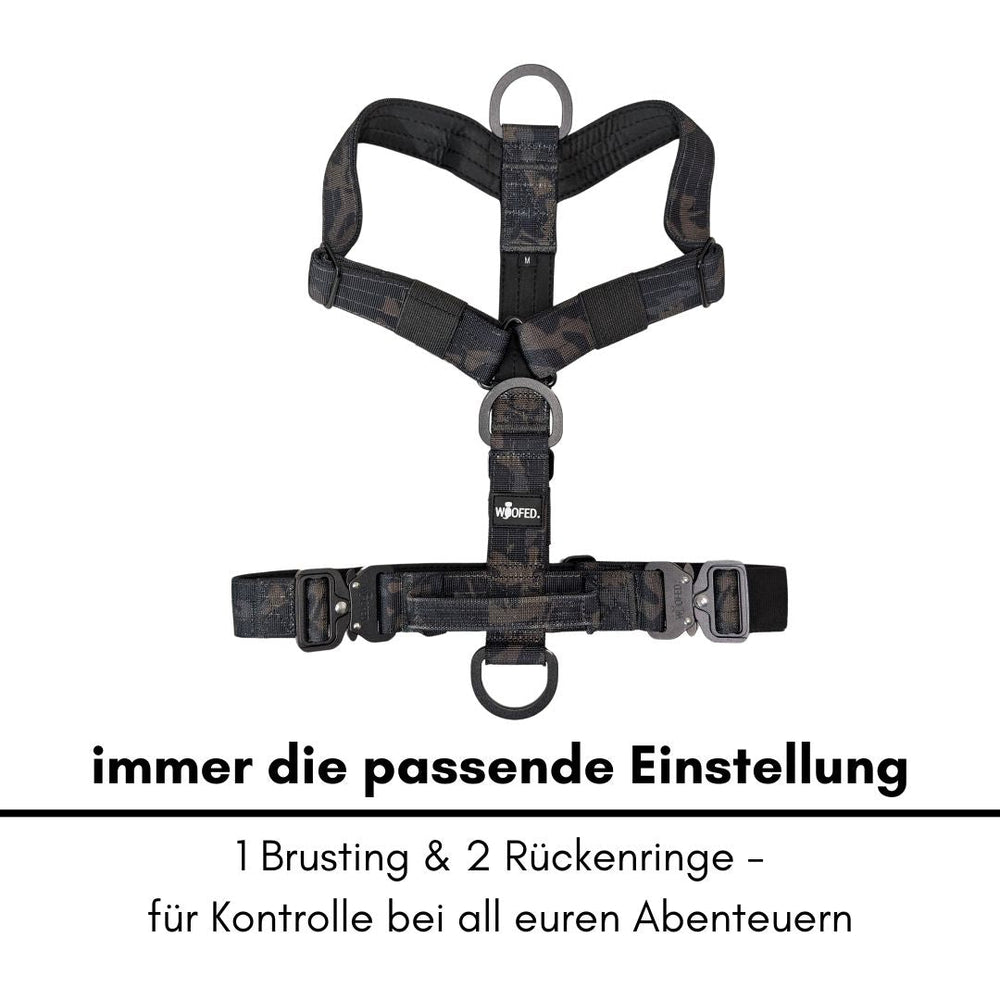 "Y-Hundegeschirr mit Griff im Camouflage-Muster, ideal für Kontrolle und Stabilität beim Spazierengehen."