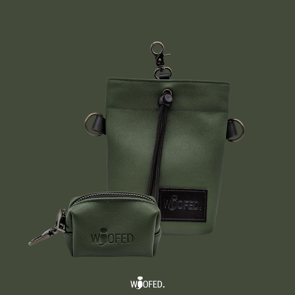 Leckerlibeutel von WOOFED in Army Green, stylisch und praktisch für Snacks und Leckerlis beim Gassigehen.