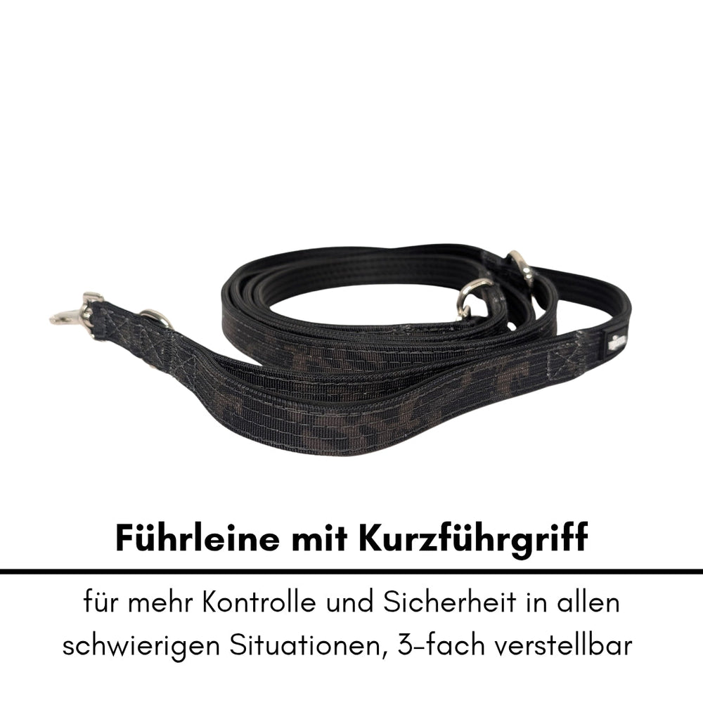 Schwarze Nylon Classic Führleine mit Kurzführergriff, dreifach verstellbar für mehr Kontrolle und Sicherheit beim Gassigehen.