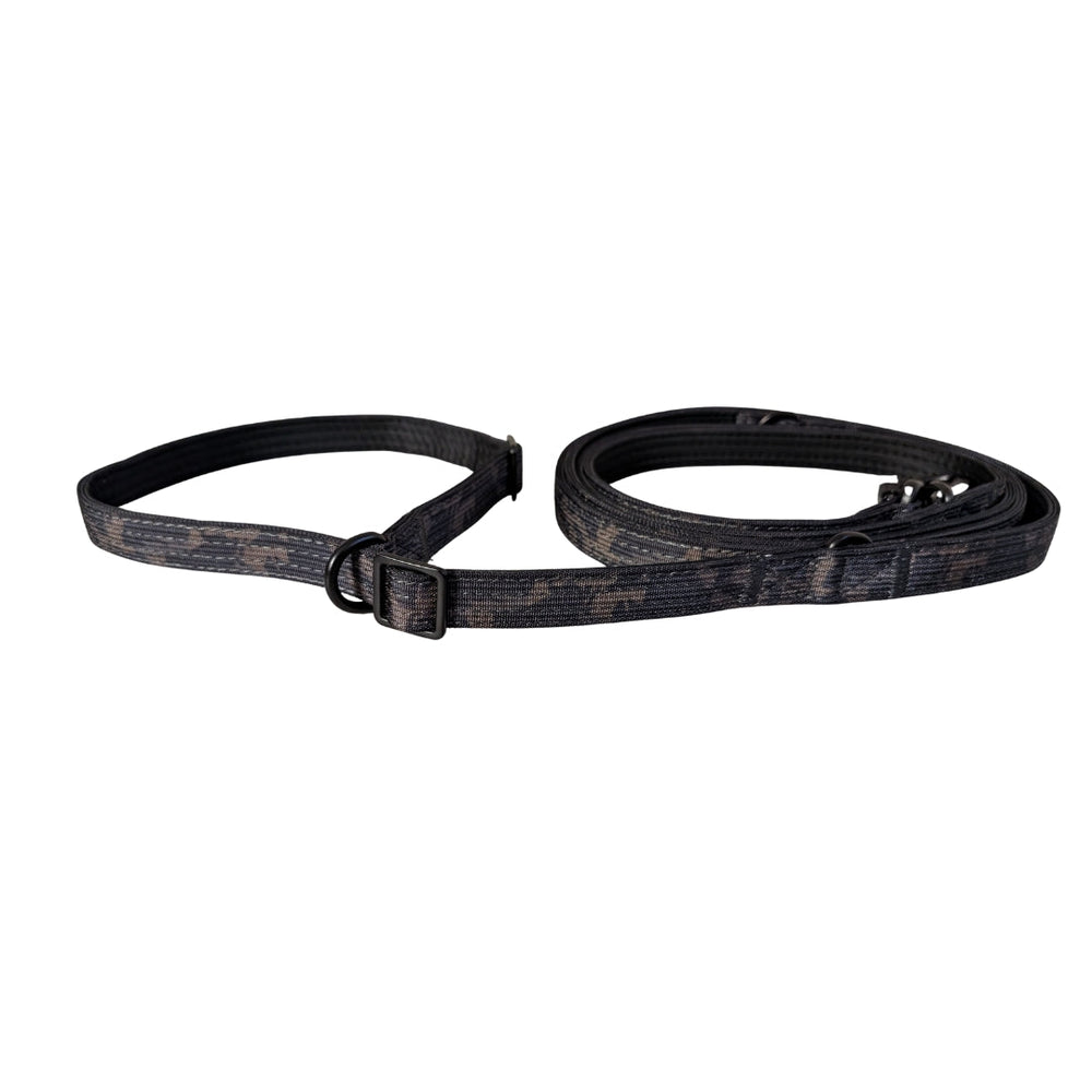 Nylon Retrieverleine von WOOFED in schlichten dunklen Design mit stabilen Karabinerhaken für Hunde. Ideal für Training und Sp
