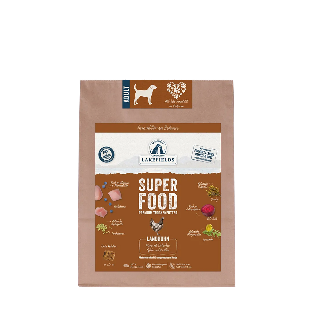 Packung mit Trockenfutter für Hunde "SUPERFOOD Huhn" von Lakefields in braunem Design.