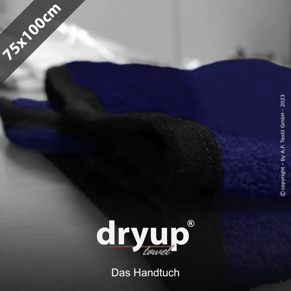 Handtuch von Dryup® in Dunkelblau mit schwarzen Akzenten, 75 x 100 cm, texturiert und ideal für den Einsatz.