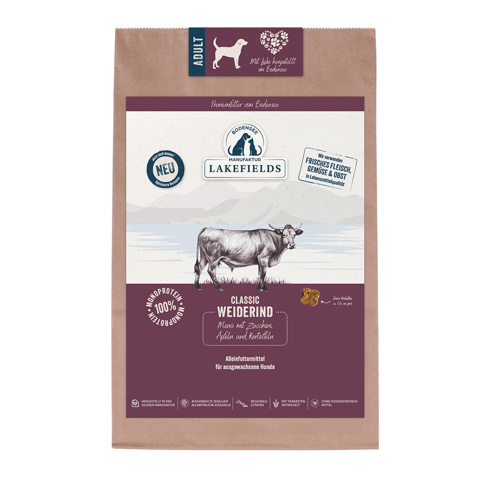 Verpackung von Lakefields Trockenfutter Rind für Erwachsene Hunde, mit Kuh und Landschaftsabbildung.